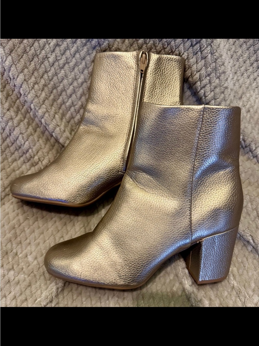Old Navy Boots Womens 8 Mid-calf Gold Metallic Zip Chunky Heel 3" Bootie